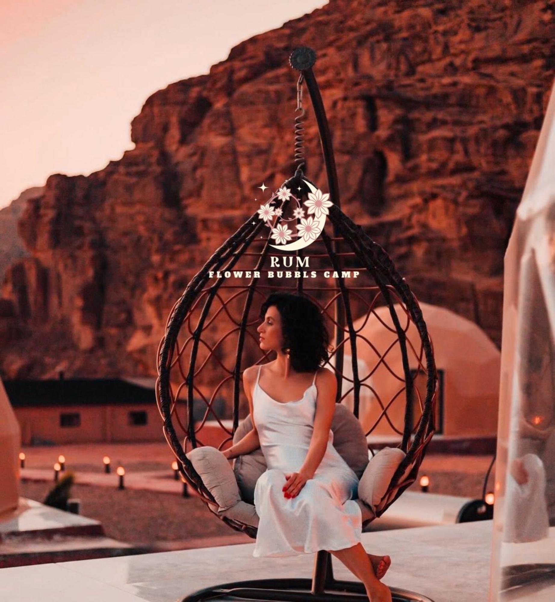 Rum Flower Bubbles Luxury Camp วาดิรัม ภายนอก รูปภาพ